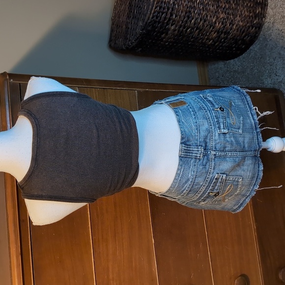 Maurices PREMIUM MINI JEAN SKIRT Festival Denim SZ 9/10 - Picture 7 of 13